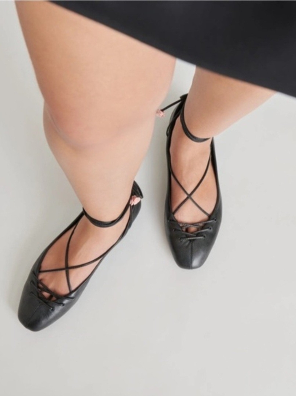 ISO Dolce Vita-For Love And Lemoms Rose Black Ballet Flats Size 8 - Picture 2 of 3